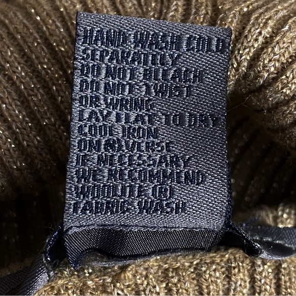 OUTFIT JPR EUC ribbed turtleneck with metallic threads for sparkle very soft L - Picture 5 of 5